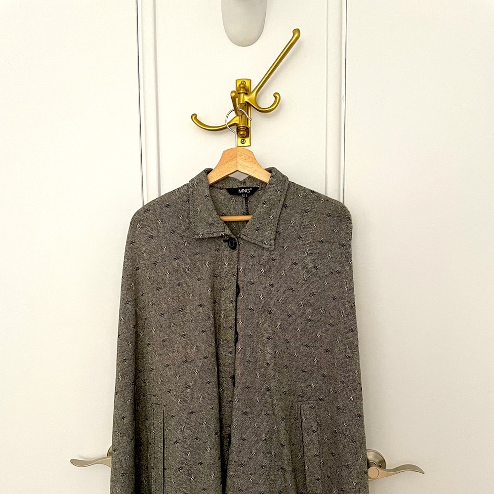 Cape coat
